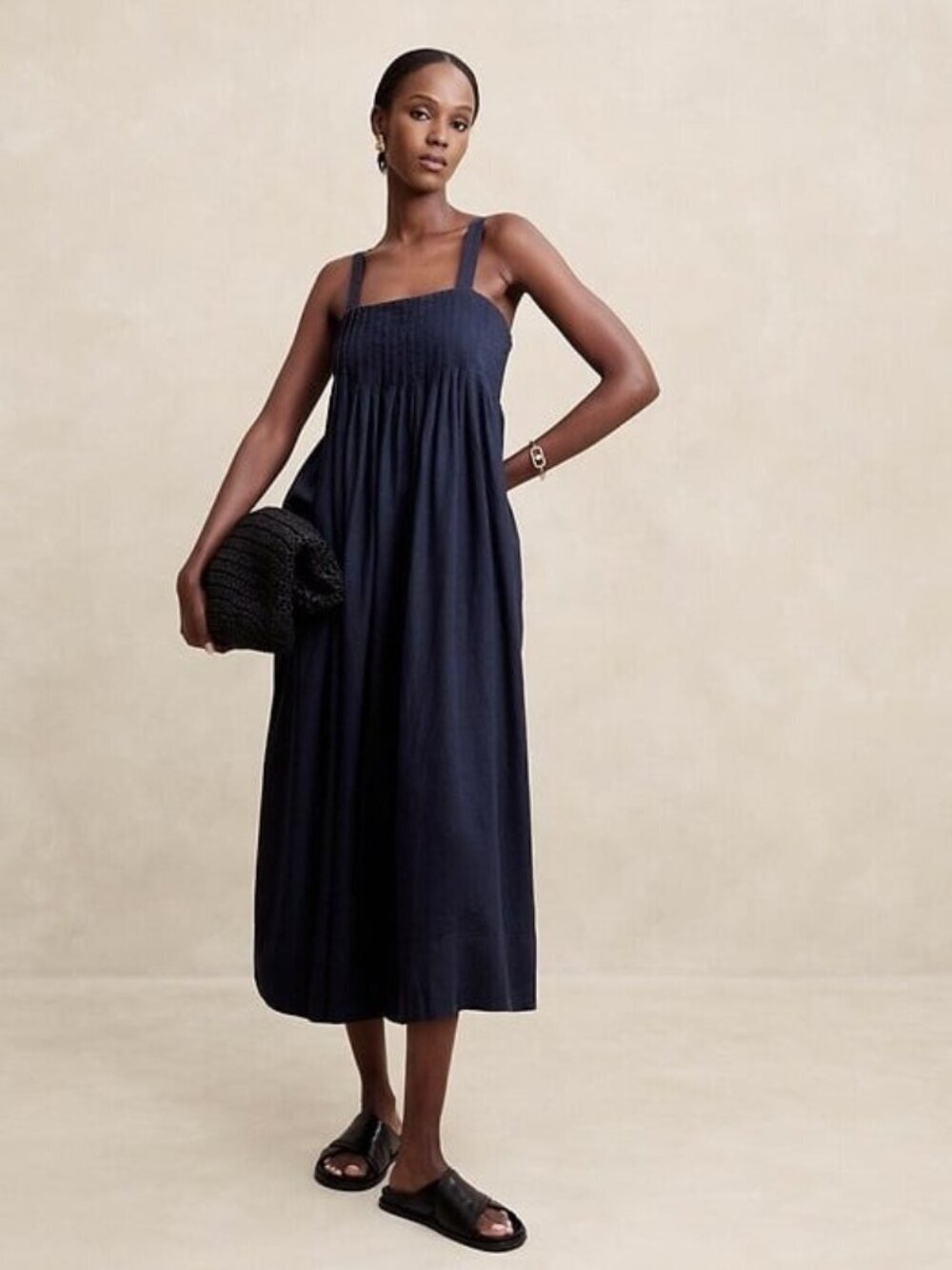 NWT Banana Republic linen blend drapey midi dress in navy L